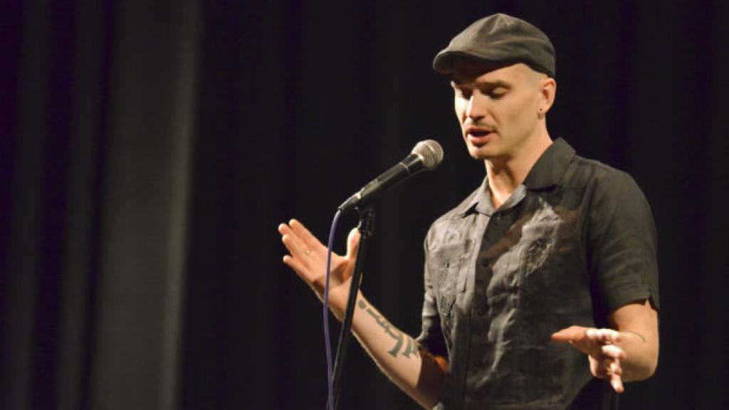 Neto's Tucson: Bringing poetry to the conversation